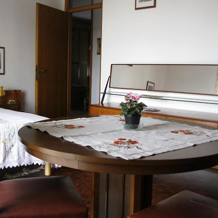 La Casa Dei Pini Bed and Breakfast Malnate Εξωτερικό φωτογραφία