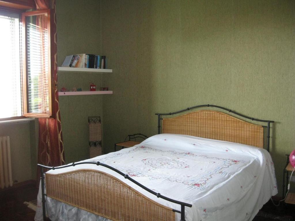 La Casa Dei Pini Bed and Breakfast Malnate Εξωτερικό φωτογραφία
